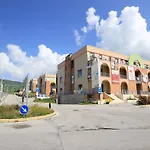 I Rocchi Hotel Tito
